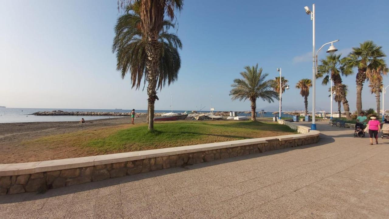 Del Parque Flats Pina Beach Málaga Exteriör bild